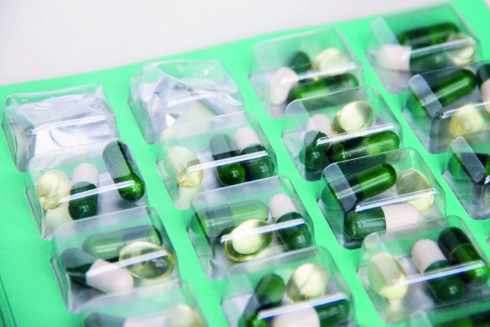 Multi-dose bubble packs sorted by administration time